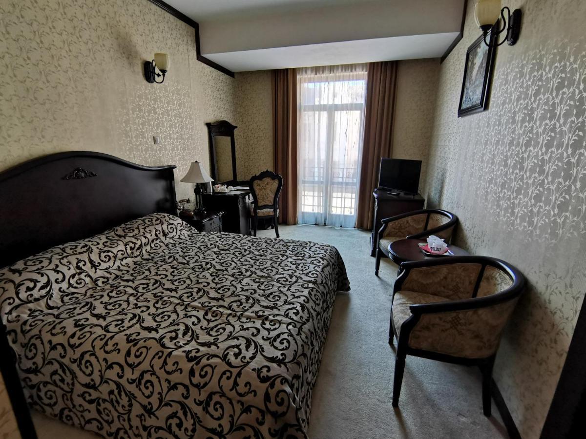 Hotel Carol Констанца Екстер'єр фото